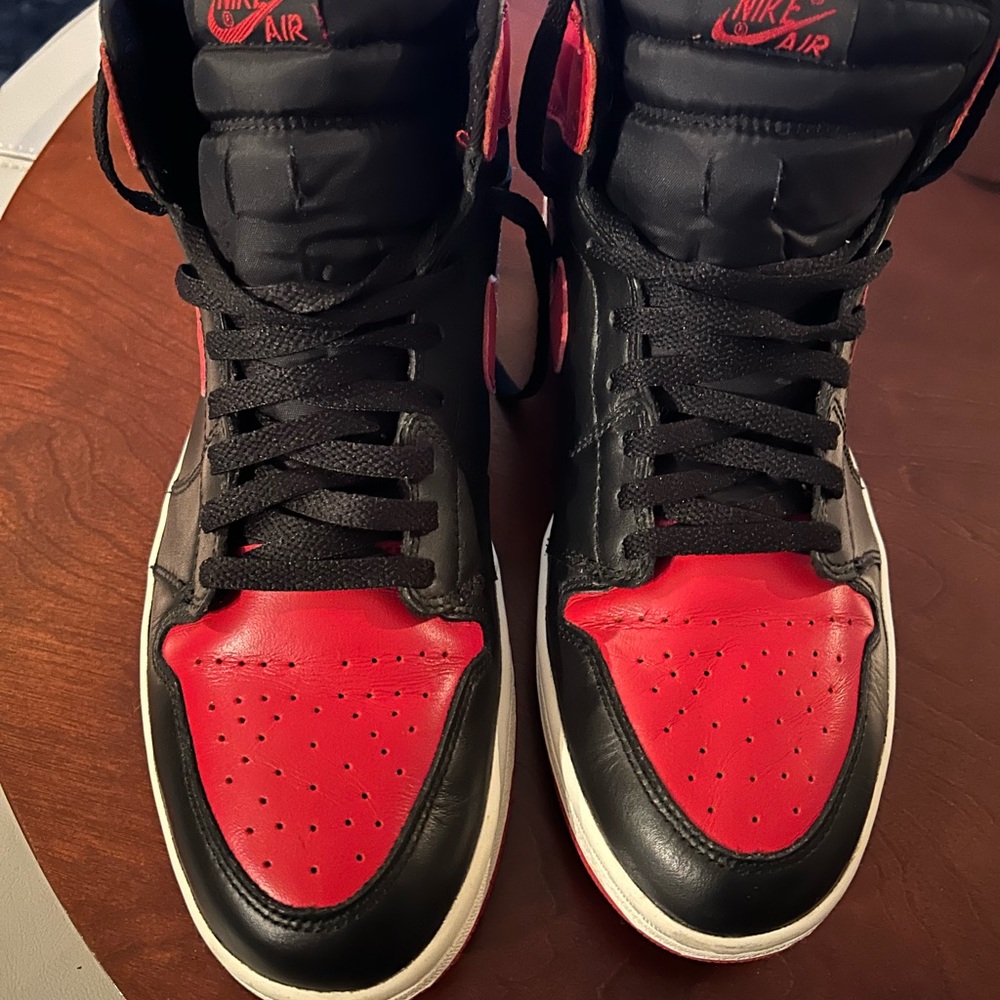 Air Jordan 1 Retro Men’s Sneakers